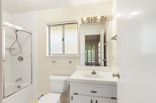 1230 Jacob Ln, Carmichael, CA 95608