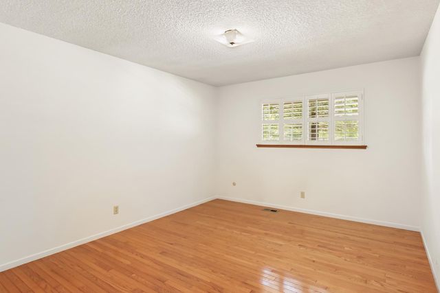 1230 Jacob Ln, Carmichael, CA 95608