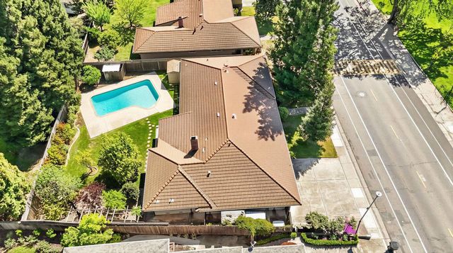 1230 Jacob Ln, Carmichael, CA 95608