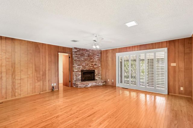 1230 Jacob Ln, Carmichael, CA 95608