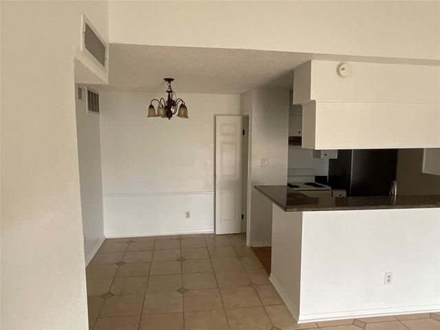 12250 Whittington Dr 712, Houston, TX 77077