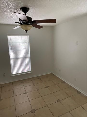 12250 Whittington Dr 712, Houston, TX 77077