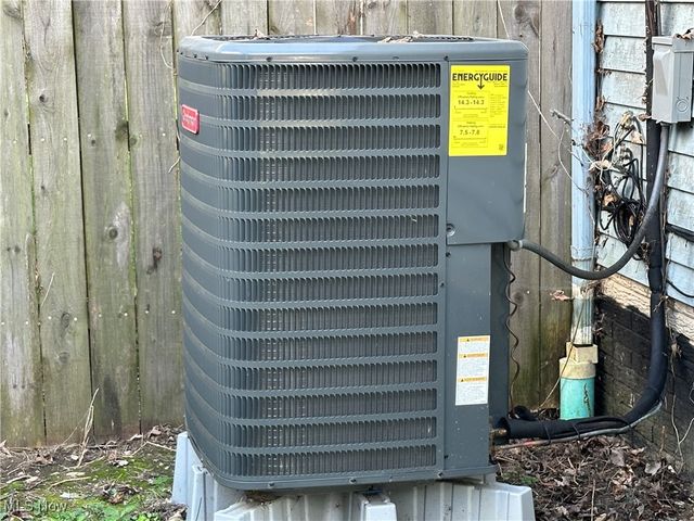 194 Railroad Street, Lagrange, OH 44050