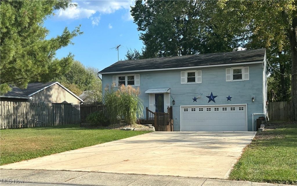 194 Railroad Street, Lagrange, OH 44050