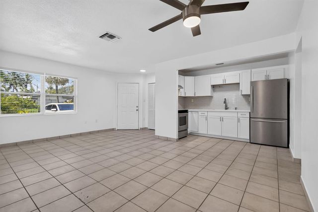 201 Palm Street 203, Lantana, FL 33462