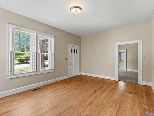 510 Canal Street NE, Decatur, AL 35601