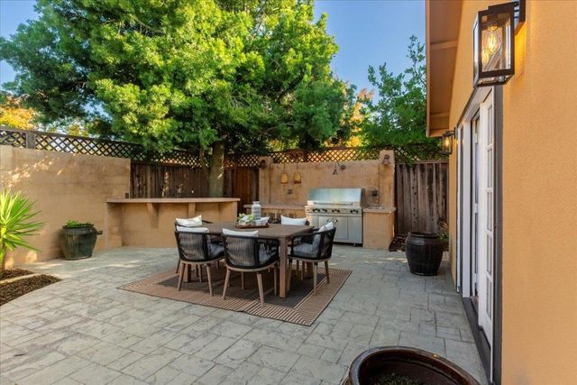 167 Las Astas Drive, Los Gatos, CA 95032