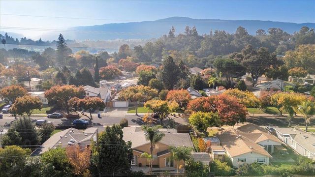 167 Las Astas Drive, Los Gatos, CA 95032