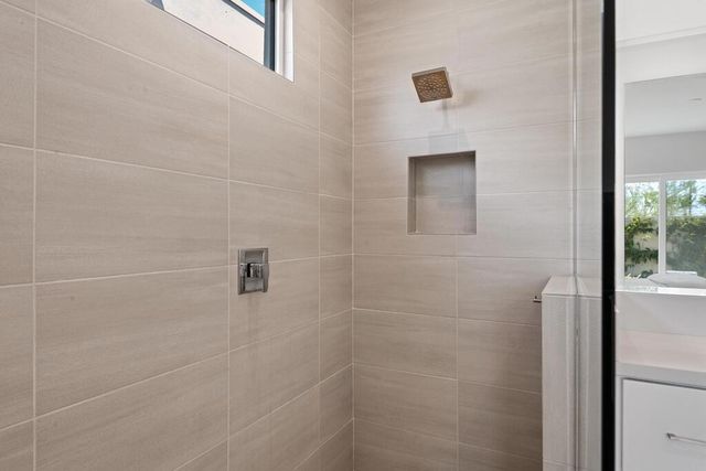 423 Fountain Drive, Palm Springs, CA 92262