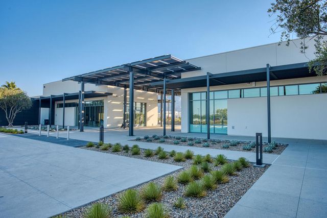 423 Fountain Drive, Palm Springs, CA 92262