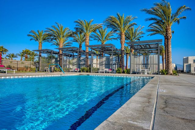 423 Fountain Drive, Palm Springs, CA 92262