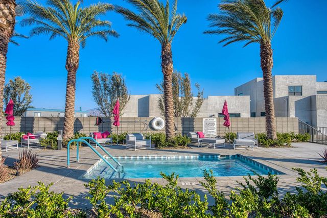 423 Fountain Drive, Palm Springs, CA 92262