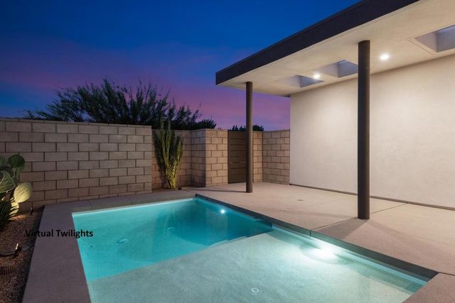 423 Fountain Drive, Palm Springs, CA 92262