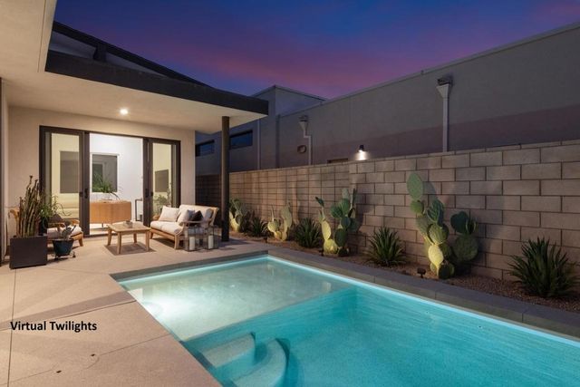 423 Fountain Drive, Palm Springs, CA 92262