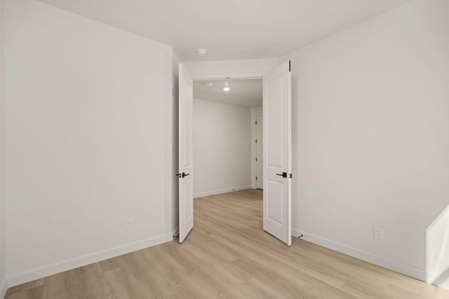 2428 Marble Avenue NE, Rio Rancho, NM 87144