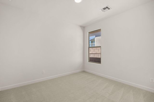 2428 Marble Avenue NE, Rio Rancho, NM 87144