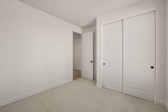 2428 Marble Avenue NE, Rio Rancho, NM 87144