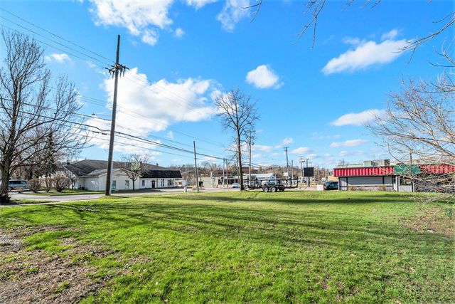 1817 S Westnedge Avenue, Kalamazoo, MI 49008