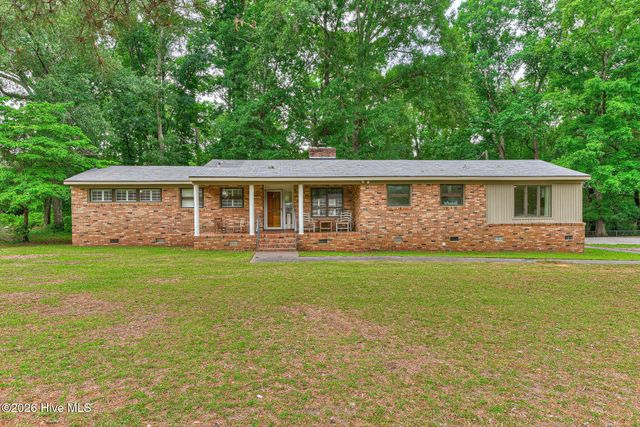 809 Woodside Drive, Johnston, SC 29832