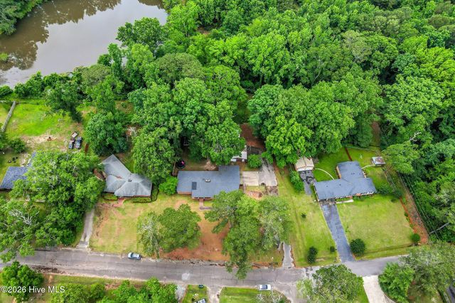809 Woodside Drive, Johnston, SC 29832