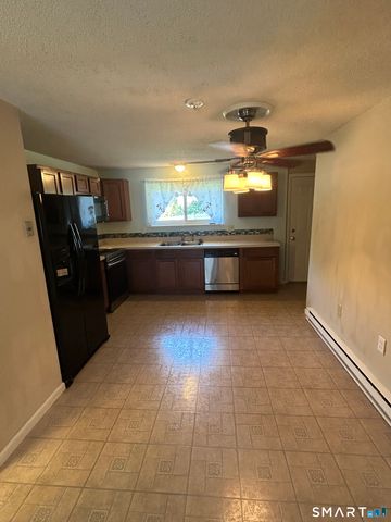 461 Spring Street 2G, Naugatuck, CT 06770