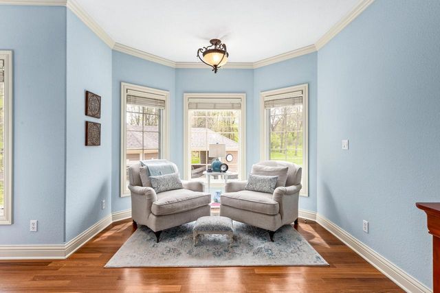 W210N5415 Carters Crossing CIRCLE, Menomonee Falls, WI 53051