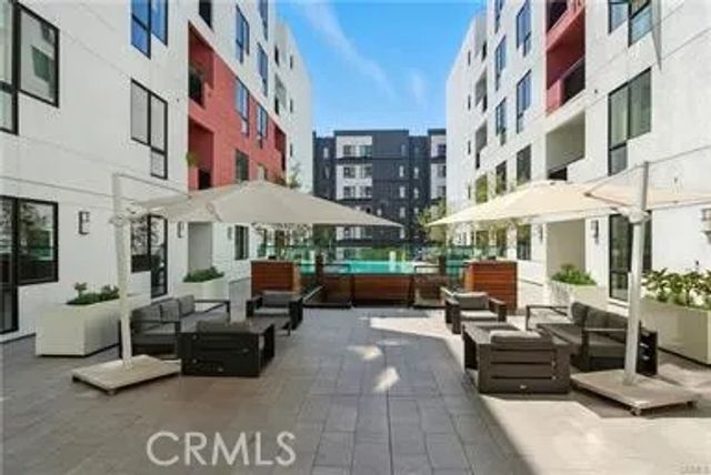 1234 Wilshire 425, Los Angeles, CA 90017