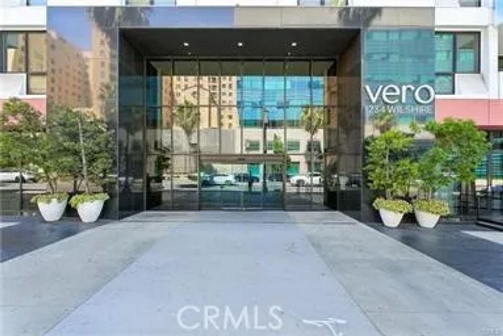 1234 Wilshire 425, Los Angeles, CA 90017