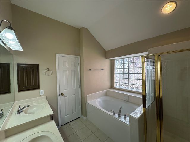 10701 Nashville Drive, Frisco, TX 75035