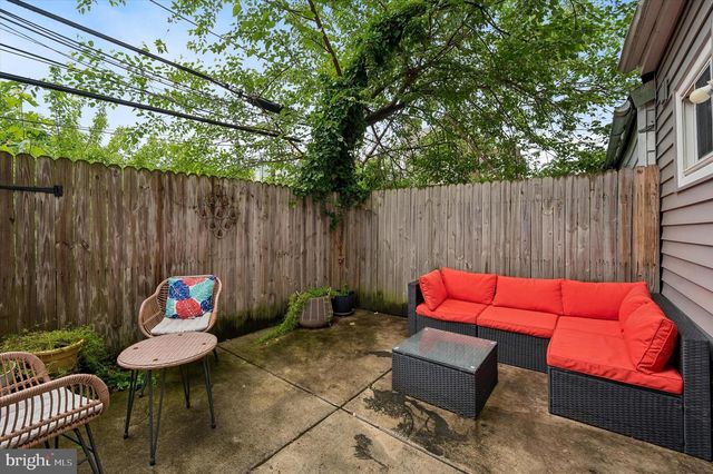 5512 MASTER ST, Philadelphia, PA 19131