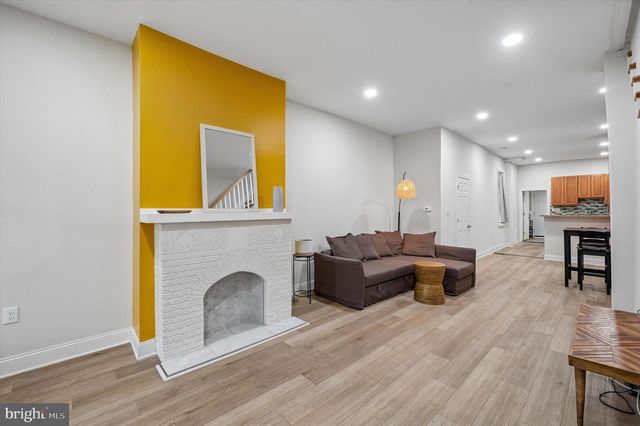 5512 MASTER ST, Philadelphia, PA 19131