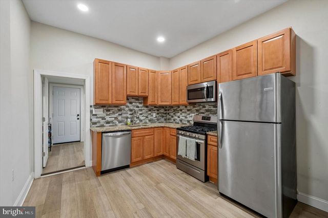 5512 MASTER ST, Philadelphia, PA 19131