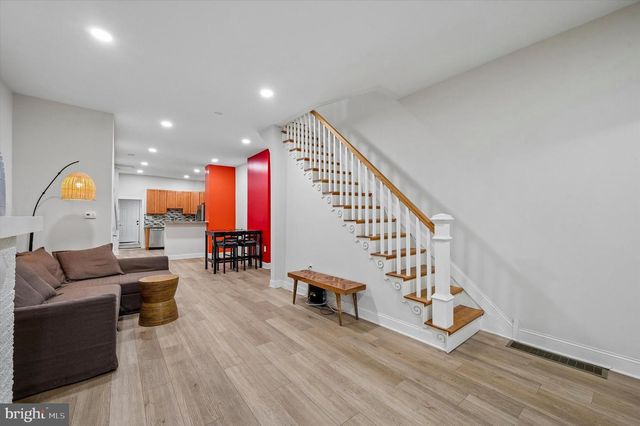 5512 MASTER ST, Philadelphia, PA 19131