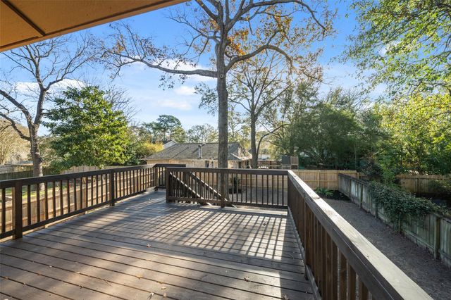 3018 Sycamore Springs Drive, Kingwood, TX 77339