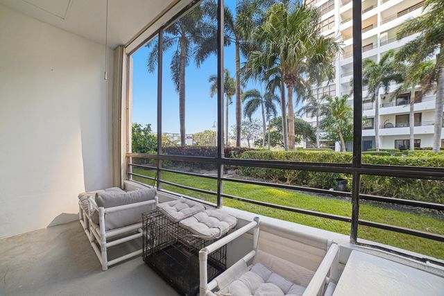 600 Three Islands Boulevard 121, Hallandale Beach, FL 33009