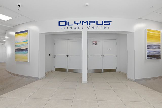 600 Three Islands Boulevard 121, Hallandale Beach, FL 33009