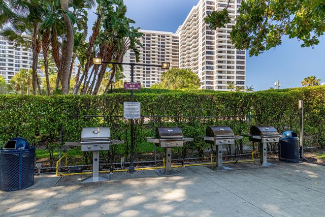 600 Three Islands Boulevard 121, Hallandale Beach, FL 33009