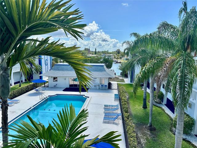 350 79TH AVENUE N 142, St Petersburg, FL 33702