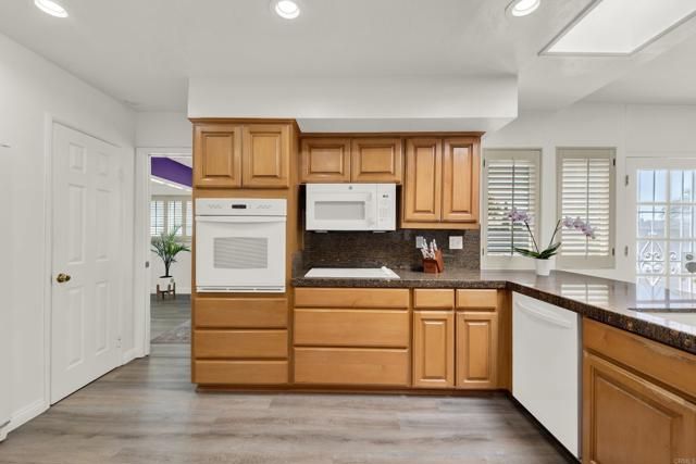 6460 Golfcrest Drive, San Diego, CA 92119