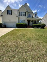 8 Isaac LN, Hampton, VA 23666