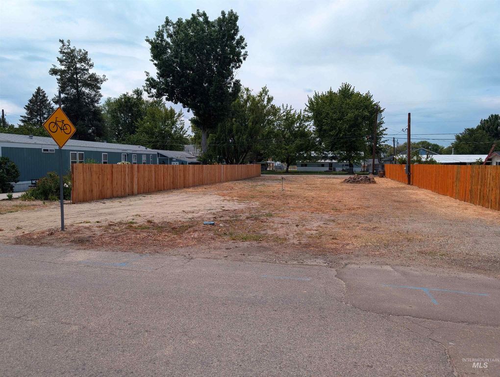 TBD S Commercial Ave., Emmett, ID 83617