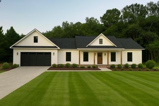 913 Weeks Lane, Round O, SC 29474