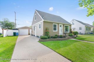 3139 Plymouth Drive, Lansing, MI 48910
