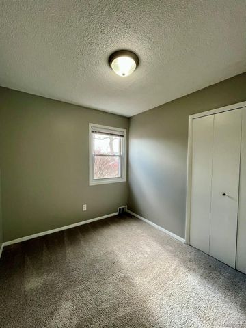 3266 S STELLA, Trenton, MI 48183