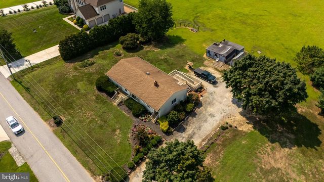 221 SHERWIN RD, Mullica Hill, NJ 08062