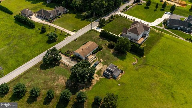 221 SHERWIN RD, Mullica Hill, NJ 08062