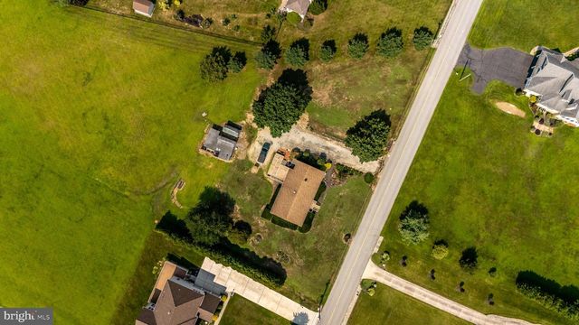 221 SHERWIN RD, Mullica Hill, NJ 08062