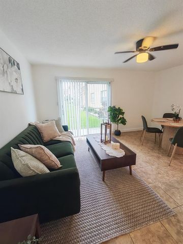 5820 N CHURCH AVENUE 112, Tampa, FL 33614