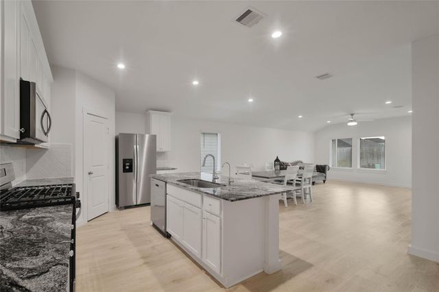 7839 Bel Fiore Drive, Richmond, TX 77406