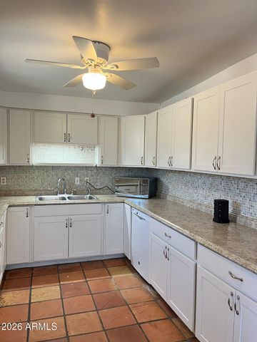 4943 W CITRUS Way, Glendale, AZ 85301